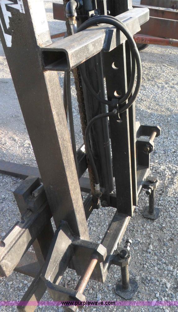 image for item A1914 Gnuse forklift