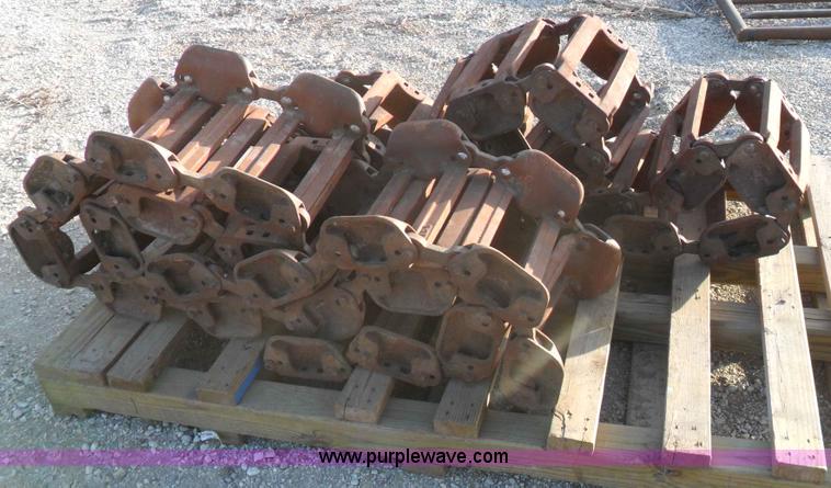 image for item A1917 Bobcat metal tracks