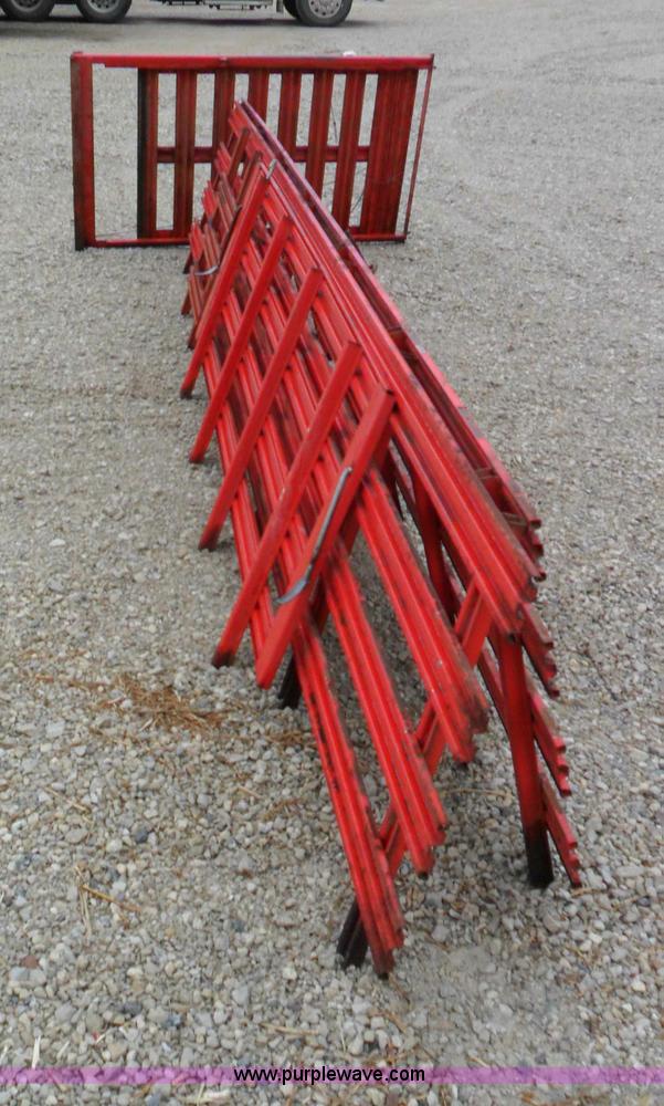 image for item A1931 1976 Ford L800 single axle straight truck