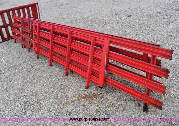 image for item A1931 1976 Ford L800 single axle straight truck