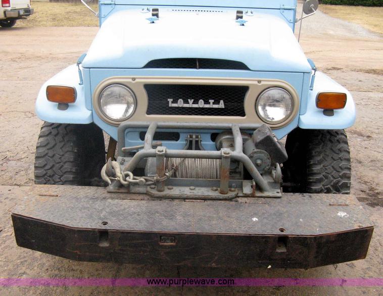 image for item A6056 1973 Toyota Land Cruiser