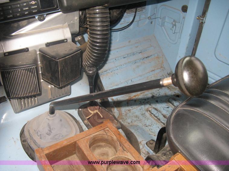 image for item A6056 1973 Toyota Land Cruiser