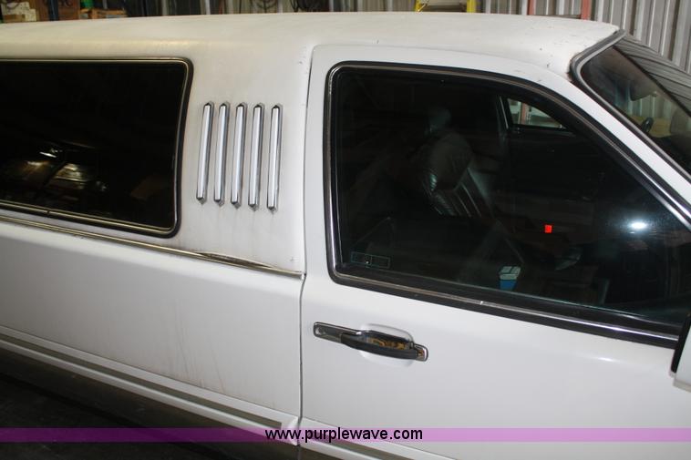 image for item A6771 1995 Lincoln Town Car Krystal Coach 120" stretch limousine