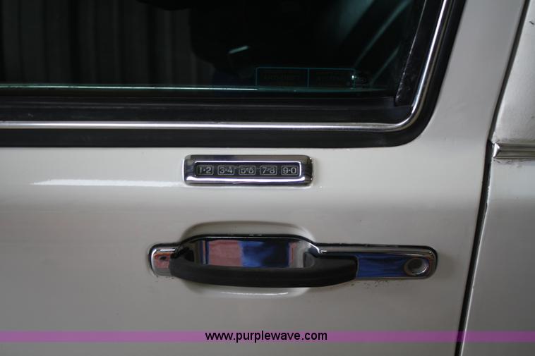 image for item A6771 1995 Lincoln Town Car Krystal Coach 120" stretch limousine