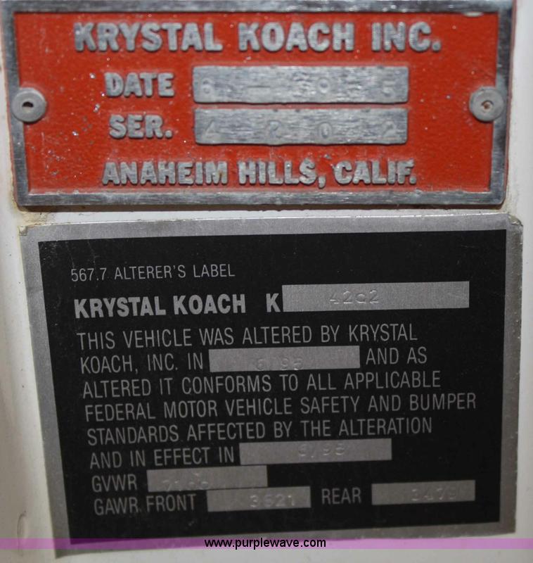 image for item A6771 1995 Lincoln Town Car Krystal Coach 120" stretch limousine