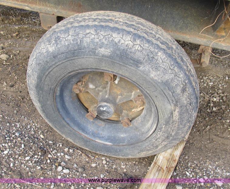 image for item B2597 1993 Office Dimension mobile office trailer