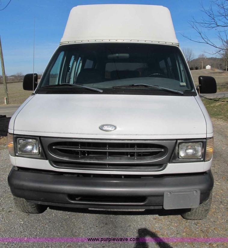 image for item B2605 1998 Ford E350 Custom service van