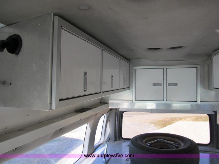 image for item B2605 1998 Ford E350 Custom service van