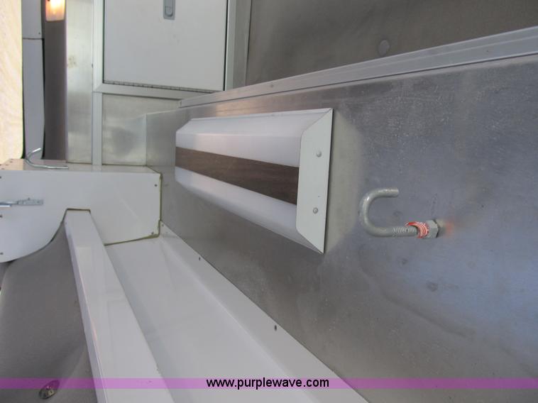 image for item B2605 1998 Ford E350 Custom service van