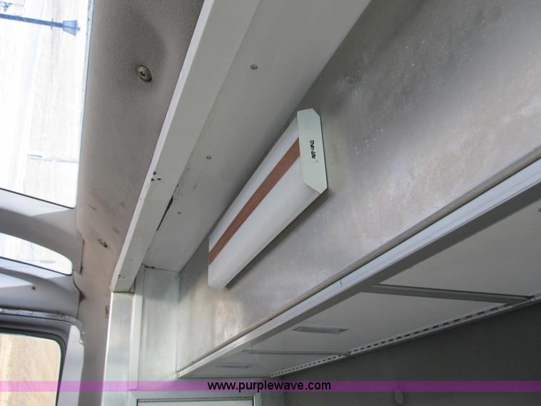 image for item B2605 1998 Ford E350 Custom service van