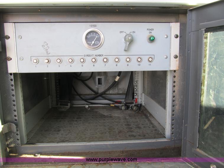 image for item B2605 1998 Ford E350 Custom service van