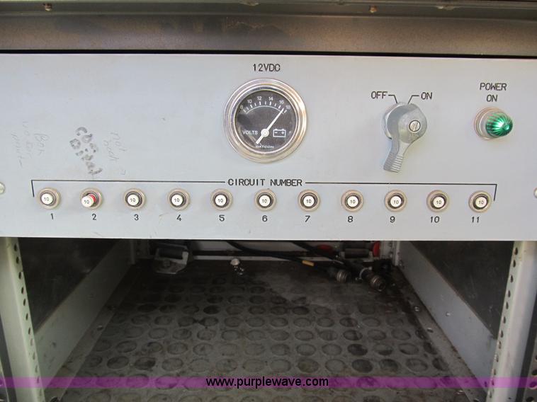 image for item B2605 1998 Ford E350 Custom service van