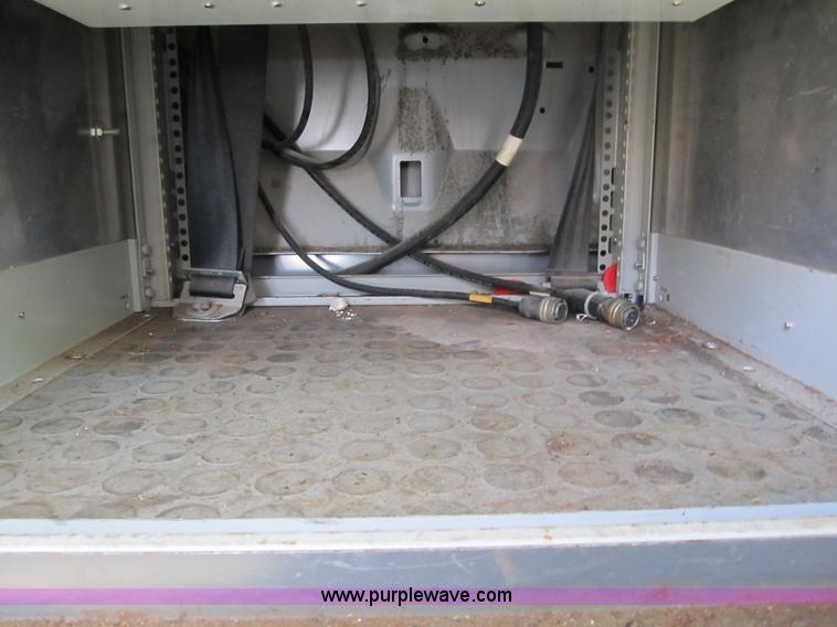 image for item B2605 1998 Ford E350 Custom service van