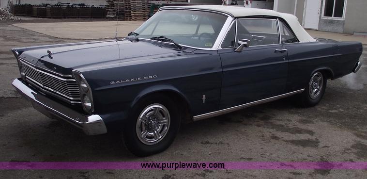 image for item B6015 1965 Ford Galaxie 500 convertible