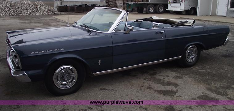 image for item B6015 1965 Ford Galaxie 500 convertible