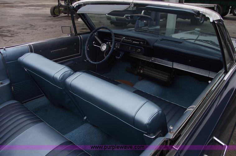image for item B6015 1965 Ford Galaxie 500 convertible