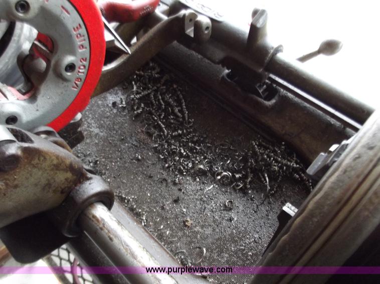 image for item B6198 Ridgid commercial pipe treader