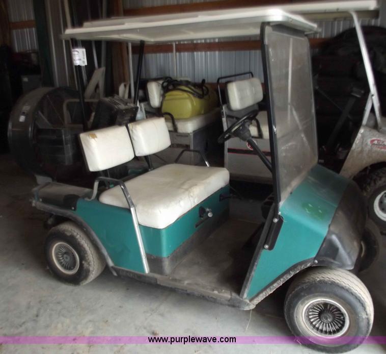 image for item B6202 EZ-GO electric golf cart