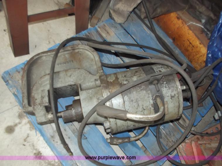 image for item B6207 200 ton press and hydraulic pump system