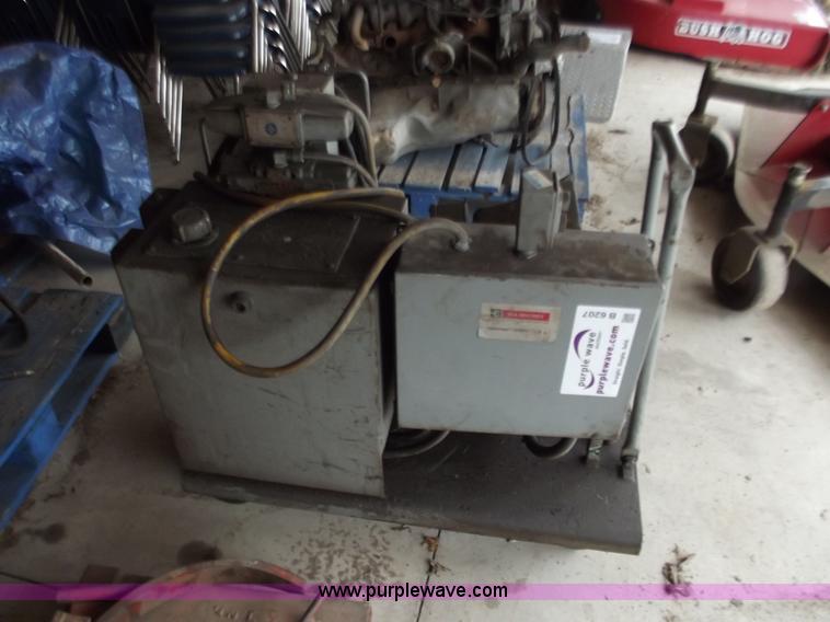image for item B6207 200 ton press and hydraulic pump system