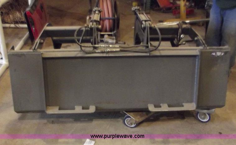 image for item B6212 Fabtech 66" grapple bucket skid steer attachemnt