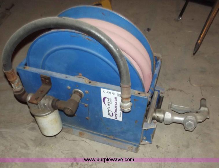 image for item B6213 Retractable fuel hose reel