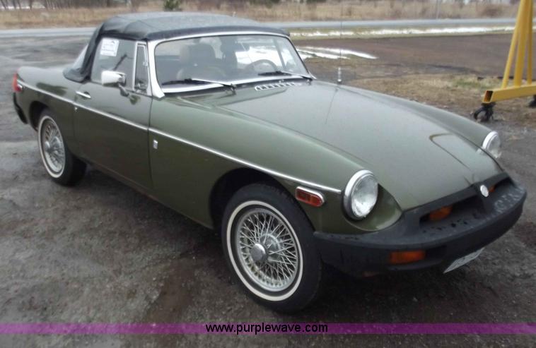 image for item B6245 1975 MG MGB convertible