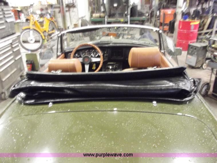 image for item B6245 1975 MG MGB convertible