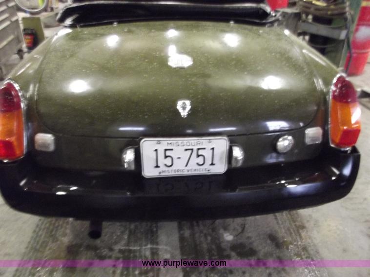 image for item B6245 1975 MG MGB convertible