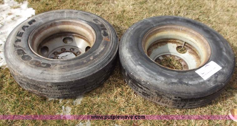 image for item B6251 (6) wheels and tires