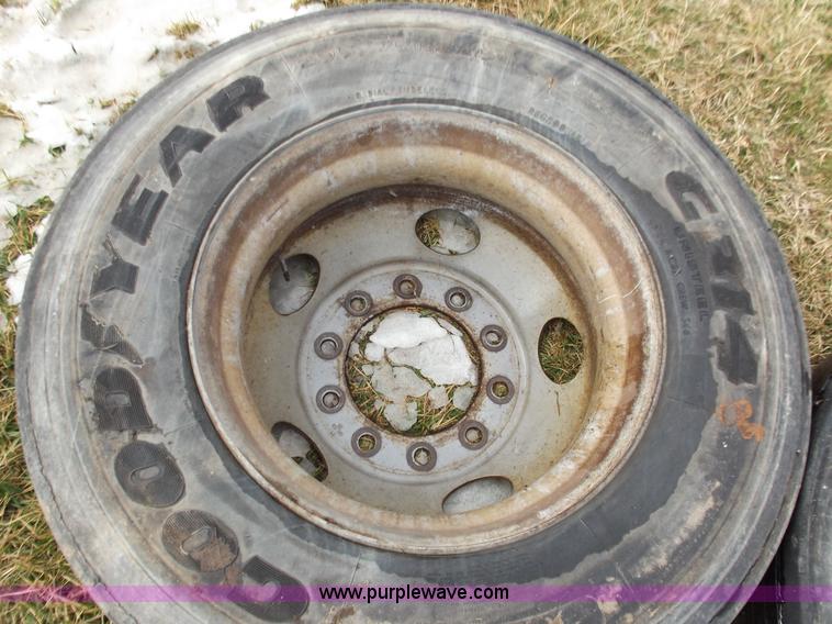 image for item B6251 (6) wheels and tires