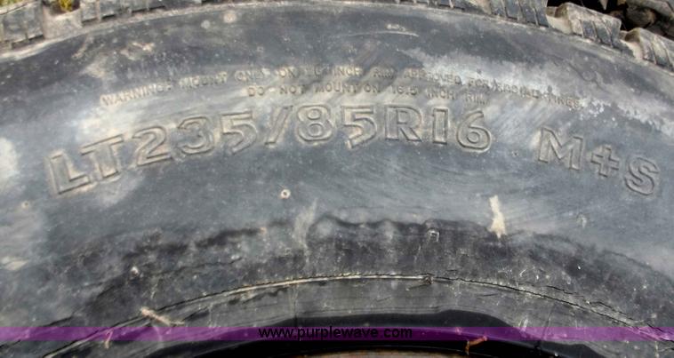 image for item B6254 (5) wheels and tires