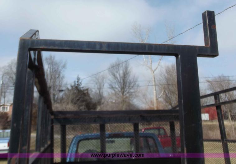 image for item B6258 1997 Ford F350 XL pickup truck