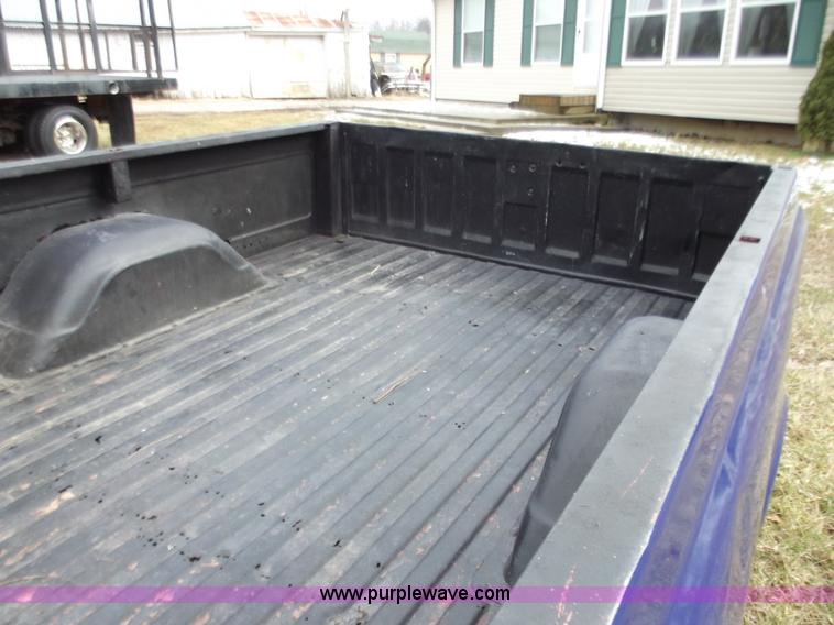 image for item B6259 1971 Chevrolet C10 Custom long bed pickup truck