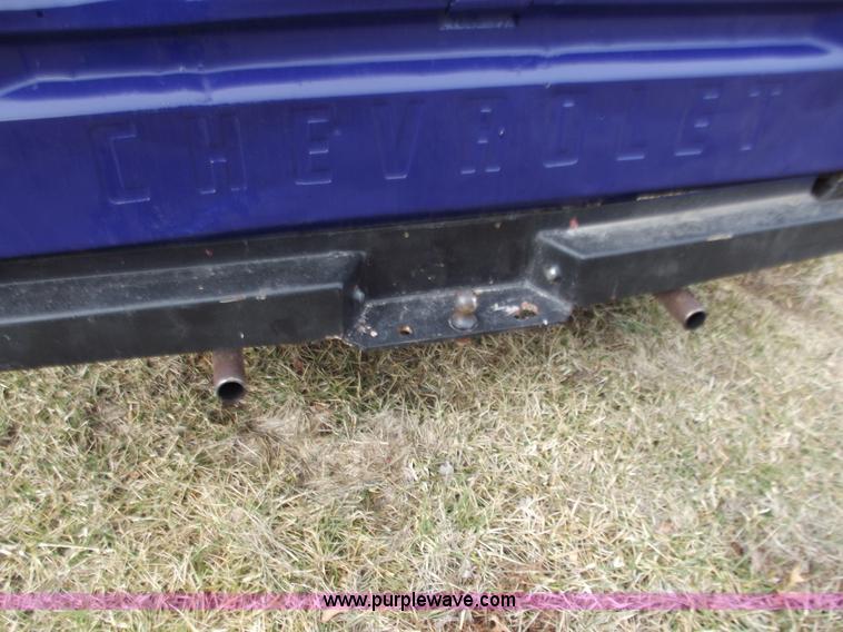 image for item B6259 1971 Chevrolet C10 Custom long bed pickup truck