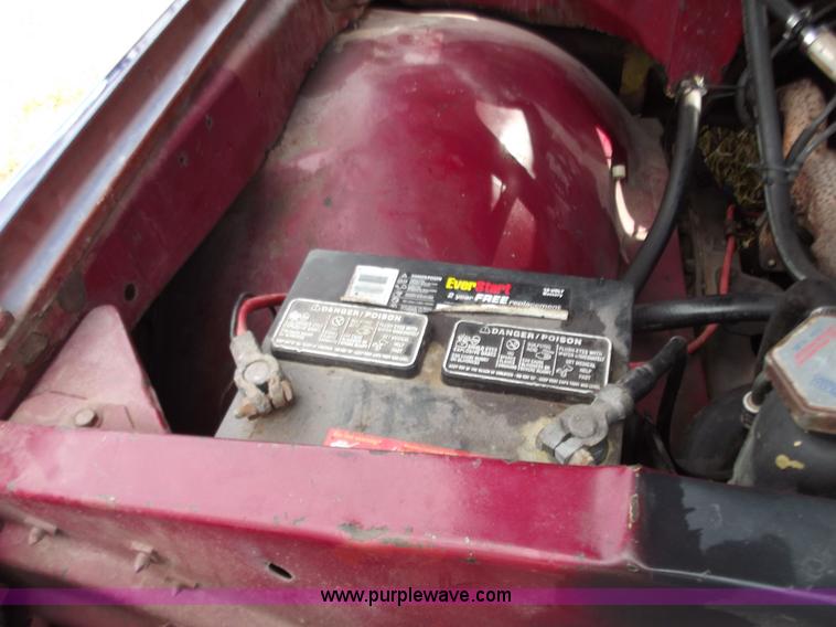 image for item B6259 1971 Chevrolet C10 Custom long bed pickup truck