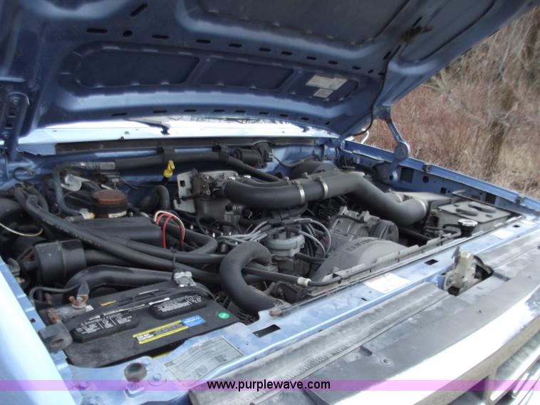 image for item B6260 1997 Ford F250 XLT SuperCab pickup truck