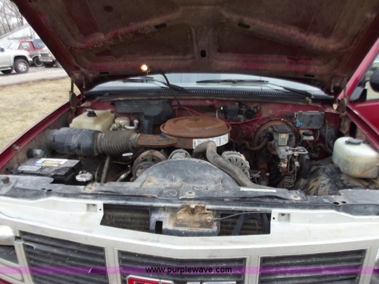 image for item B6261 1990 GMC Sierra 2500 pickup truck