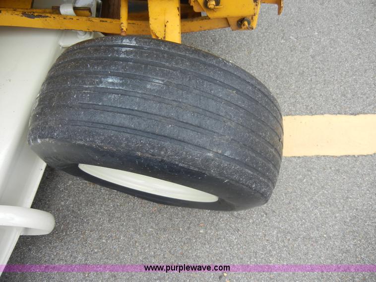 image for item C4116 Cub Cadet 1250 lawn mower