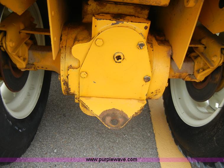 image for item C4116 Cub Cadet 1250 lawn mower