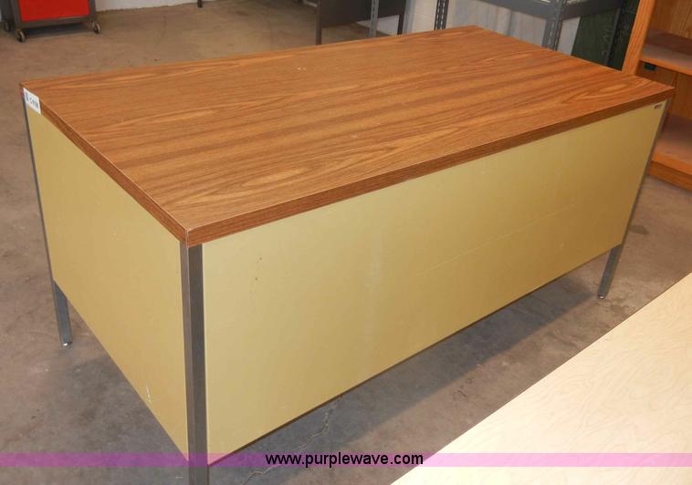 image for item C4198 Assorted furniture