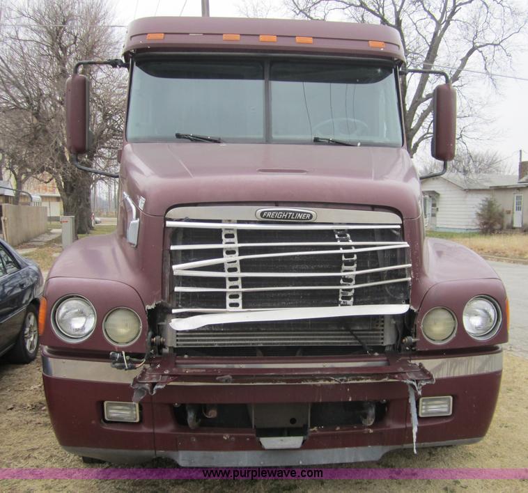 image for item C5252 2000 Freightliner Century Class FLC120 semi truck