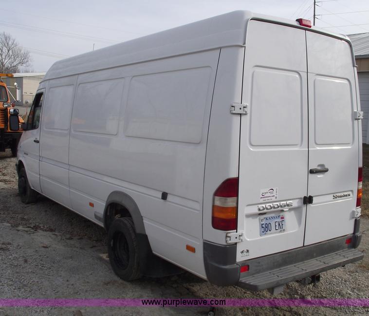 image for item C5912 2004 Dodge 3500 Sprinter cargo van