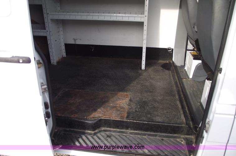 image for item C5912 2004 Dodge 3500 Sprinter cargo van