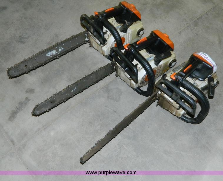 image for item C9465 (3) Stihl MS200T chainsaws