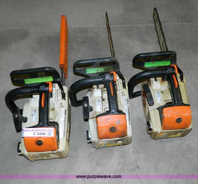 image for item C9466 (3) Stihl MS200T chainsaws