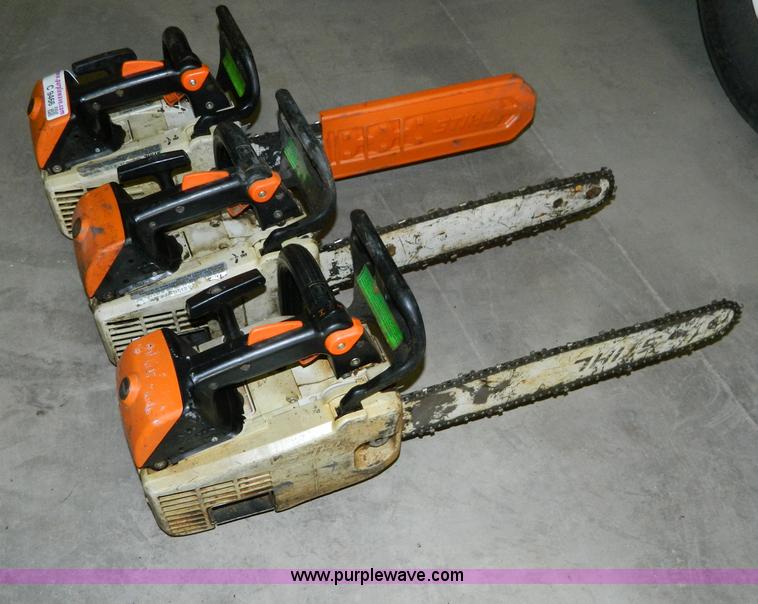 image for item C9466 (3) Stihl MS200T chainsaws