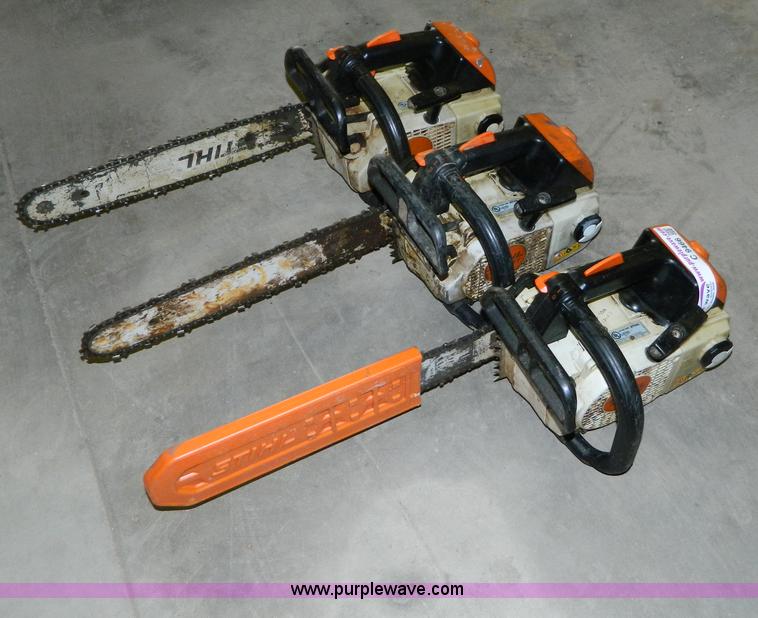 image for item C9466 (3) Stihl MS200T chainsaws