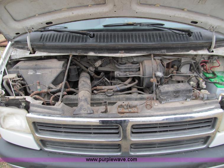 image for item D3048 1996 Dodge Coach House 19ft motorhome