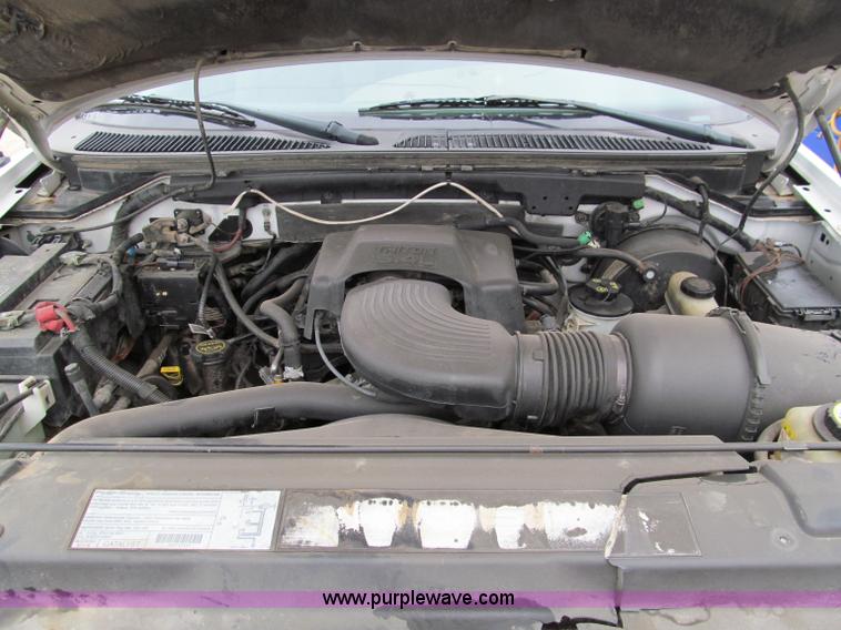 image for item D3050 2003 Ford F150 extended cab pickup